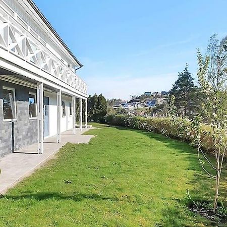 Romslig Og Fin Leilighet 17 Min Til Kristiansand Centrum Nodeland Buitenkant foto